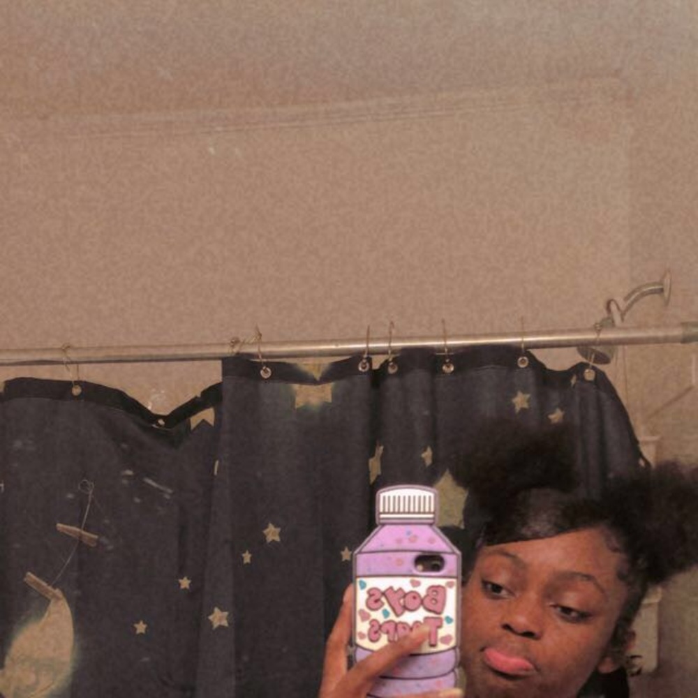 Meet your Posher, Raven